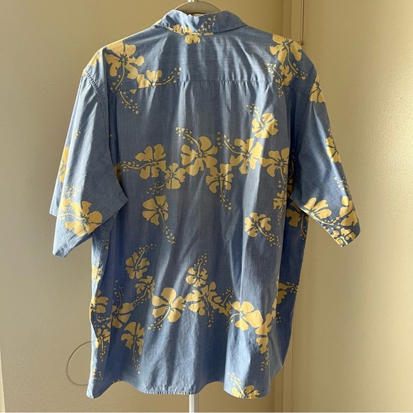 Reyn Spooner Blue and Yellow Hibiscus Shirt - Picture 5 of 9
